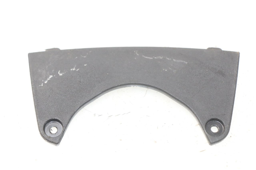 photo de JONCTION CARENAGE AVANT SUP PIAGGIO MP3 HPE 500 (2019 - 2022)