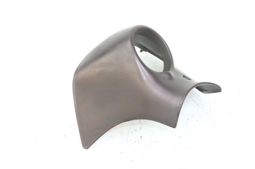 photo de JONCTION CARENAGE AVANT SUP APRILIA SCARABEO GT TOURING 125 (1999 - 2005)