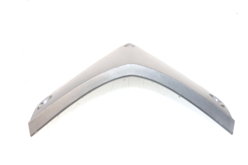 photo de JONCTION CARENAGE AVANT SUP APRILIA SR MOTARD 50 (2012 - 2018) - Détail de la pièce