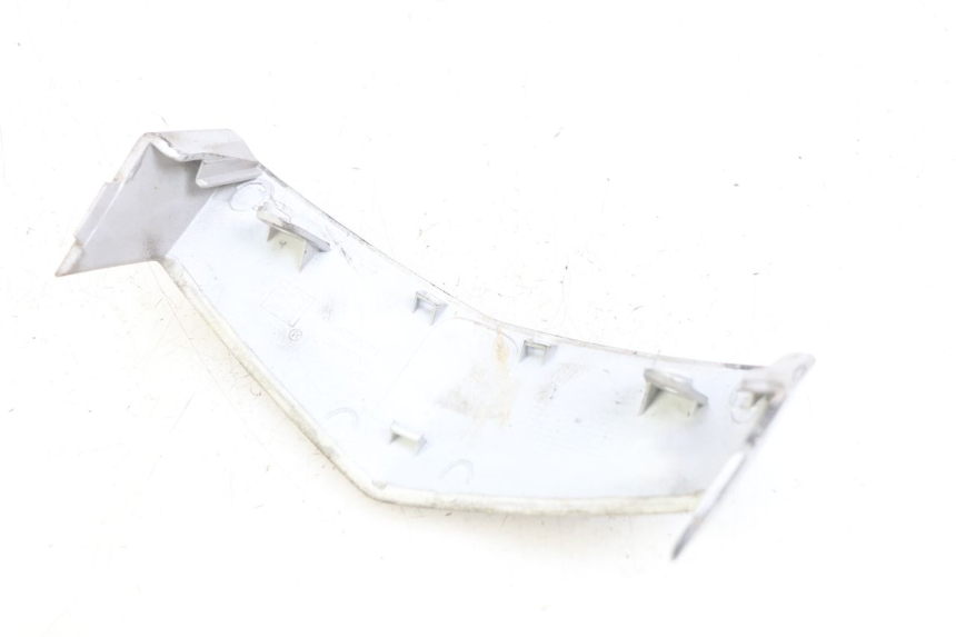 photo de JONCTION CARENAGE AVANT SUP PEUGEOT VIVACITY NEW 2T 50 (2008 - 2017)