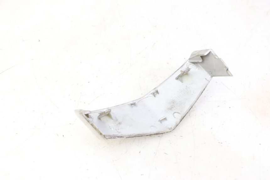 photo de JONCTION CARENAGE AVANT SUP PEUGEOT VIVACITY NEW 2T 50 (2008 - 2017)