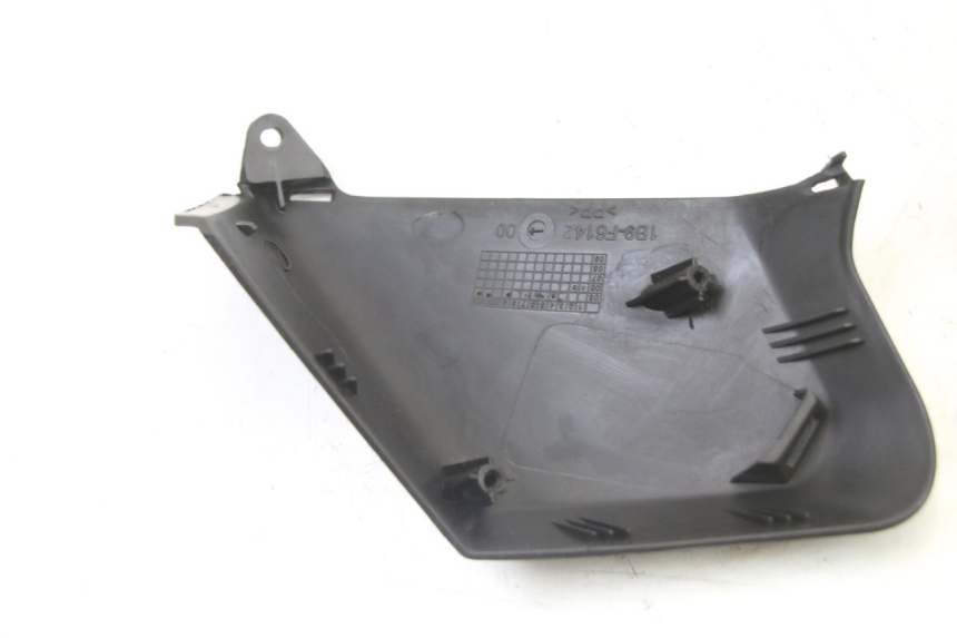photo de JONCTION CARENAGE AVANT SUP YAMAHA XMAX X-MAX 125 (2006 - 2009)