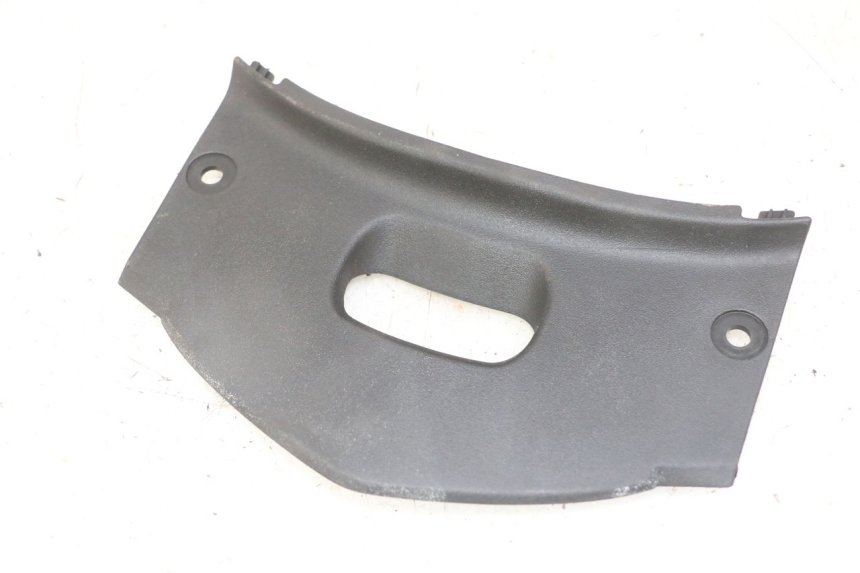 photo de JONCTION CARENAGE AVANT HONDA XLV VARADERO 125 (2000 - 2006)