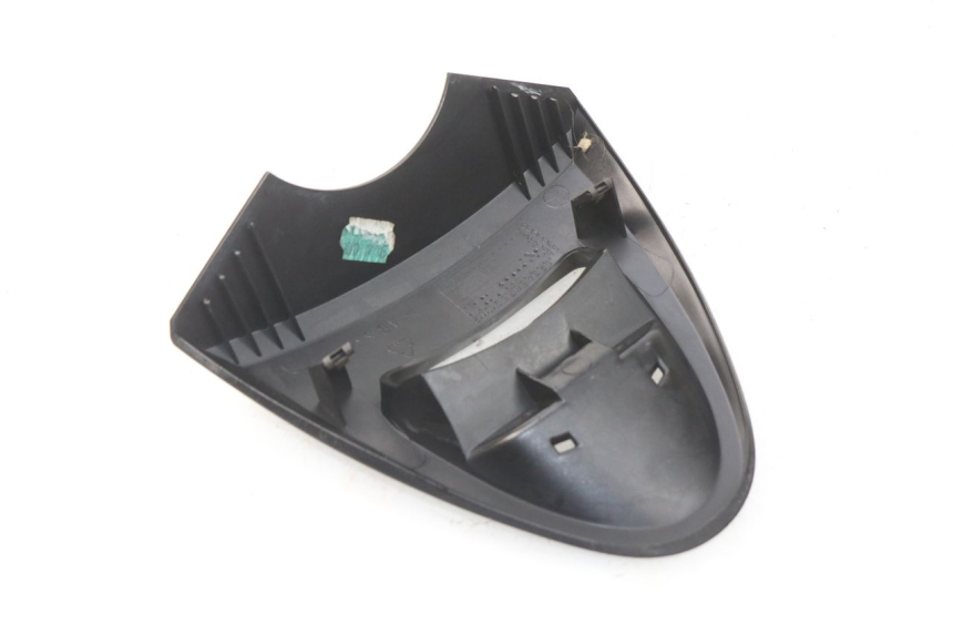 photo de JONCTION CARENAGE AVANT YAMAHA YP MAJESTY 125 (1998 - 2001)