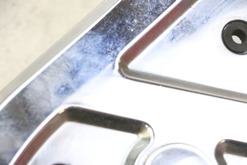 photo de JONCTION MARCHE PIED DROIT HYOSUNG GV AQUILA 125 (2000 - 2004)