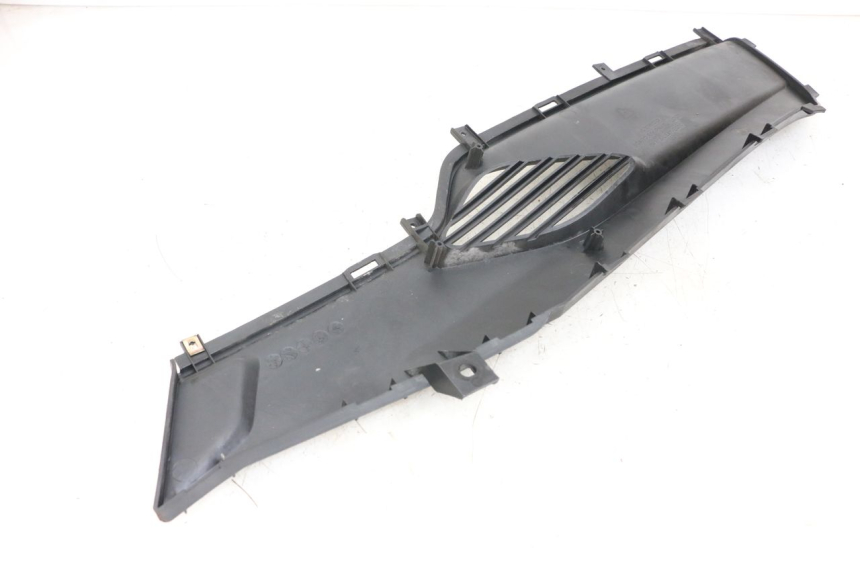 photo de Right footrest junction KYMCO DINK STREET ABS 125 (2011 - 2018)