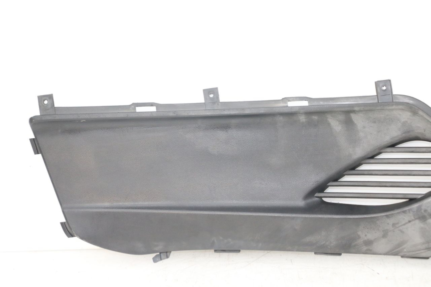photo de Right footrest junction KYMCO DINK STREET ABS 125 (2011 - 2018)