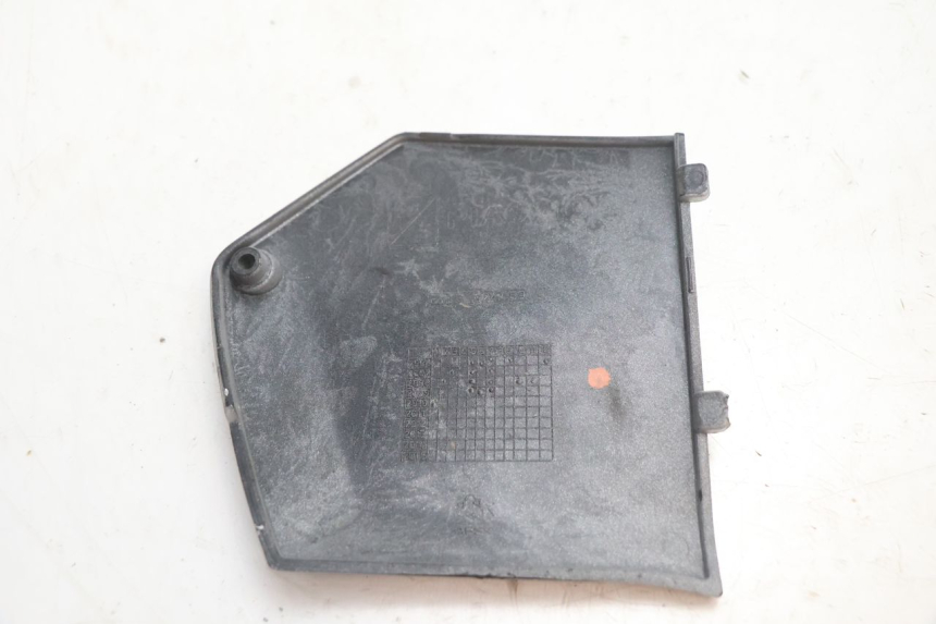 photo de JONCTION MARCHE PIED DROIT PIAGGIO MP3 LT 300 (2010 - 2016) - Autre angle de vue