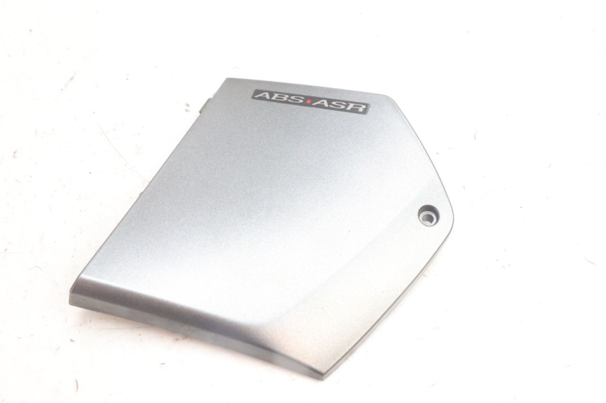 photo de JONCTION MARCHE PIED DROIT PIAGGIO MP3 500 (2016 - 2018) - Vue principale