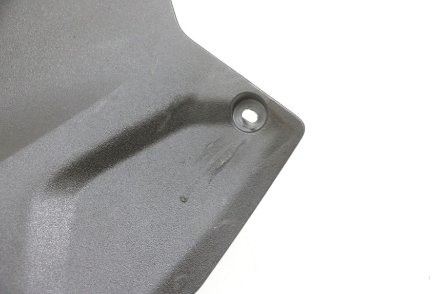 photo de JONCTION MARCHE PIED DROIT YAMAHA TRICITY 300 (2020 - 2024) - Points de fixation