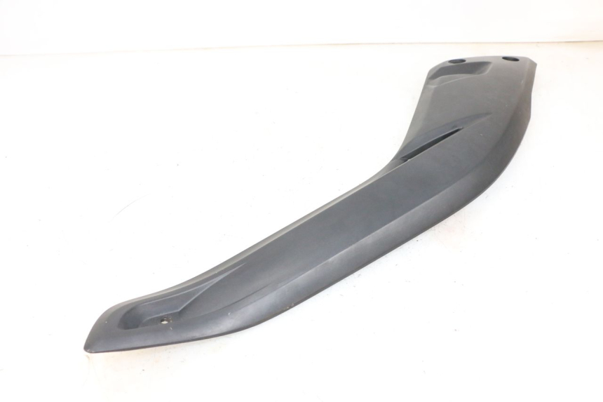 photo de JONCTION MARCHE PIED DROIT YAMAHA X-MAX XMAX 125 (2010 - 2013) - Points de fixation