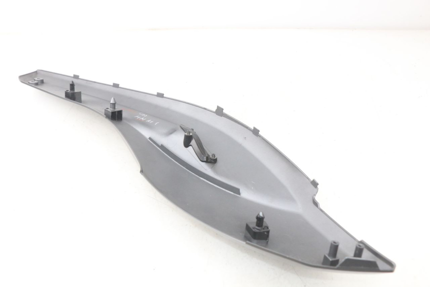photo de JONCTION MARCHE PIED DROIT YAMAHA XP T-MAX TMAX 500 (2008 - 2012)