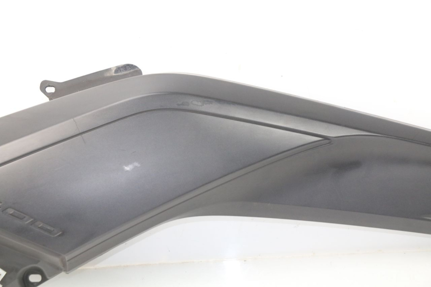 photo de JONCTION MARCHE PIED DROIT YAMAHA YP X-MAX XMAX 400 (2014 - 2017)
