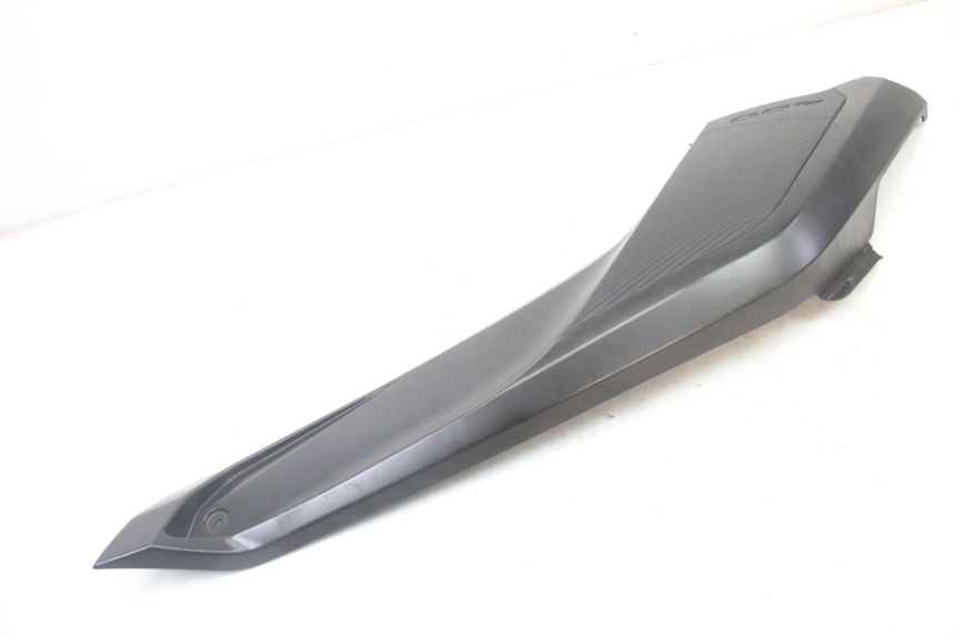 photo de JONCTION MARCHE PIED DROIT YAMAHA YP X-MAX XMAX 400 (2014 - 2017)