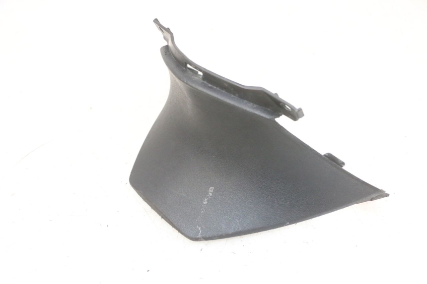 photo de JONCTION MARCHE PIED PIAGGIO FLY 4T 50 (2013 - 2017) - Zoom état d’usage