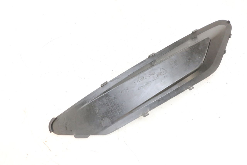 photo de JONCTION MARCHE PIED GAUCHE SYM GTS EVO 125 (2009 - 2013) - Autre angle de vue