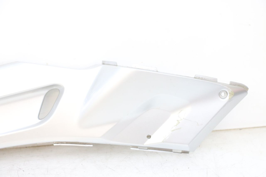 photo de JONCTION MARCHE PIED GAUCHE YAMAHA XMAX X-MAX 125 (2006 - 2009) - Aperçu profil