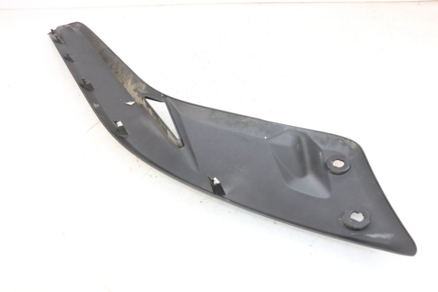 photo de JONCTION MARCHE PIED GAUCHE YAMAHA X-MAX XMAX 125 (2010 - 2013) - Détail de la pièce