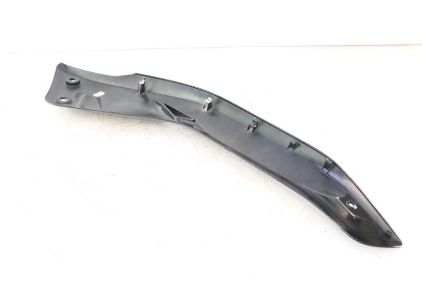 photo de JONCTION MARCHE PIED GAUCHE YAMAHA X-MAX XMAX 125 (2010 - 2013) - Marquages et références