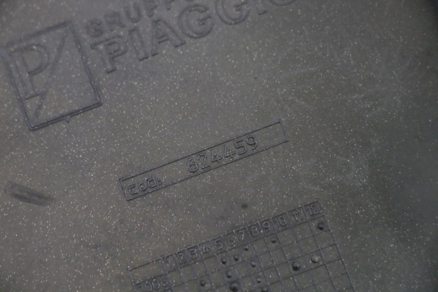 photo de JONCTION MARCHE PIED PIAGGIO MP3 125 (2006 - 2014)