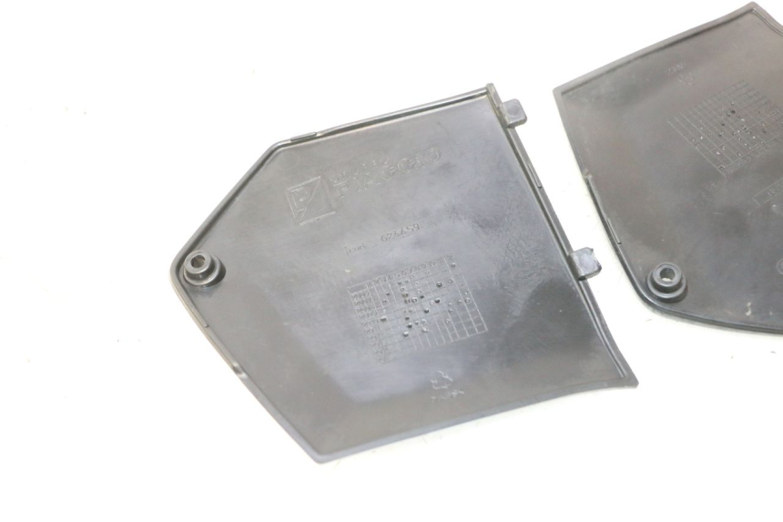 photo de JONCTION MARCHE PIED PIAGGIO MP3 500 (2011 - 2015) - Points de fixation