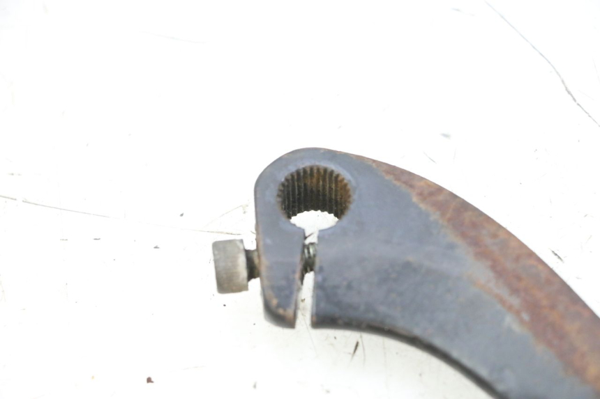 photo de KICK PEUGEOT LUDIX 50 (2008 - 2017) - Gros plan technique