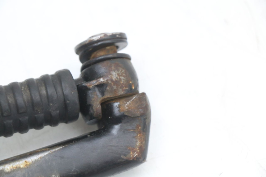 photo de KICK PIAGGIO FLY 4T 50 (2004 - 2010)