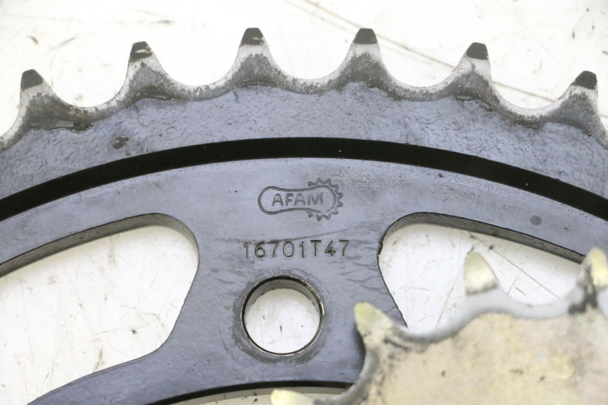 photo de KIT CHAINE KAWASAKI GPX F ZX750F 750 (1986 - 1990) - Zoom état d’usage