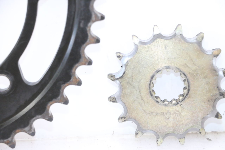 photo de KIT CHAINE KAWASAKI GPX F ZX750F 750 (1986 - 1990) - Pièce contrôlée