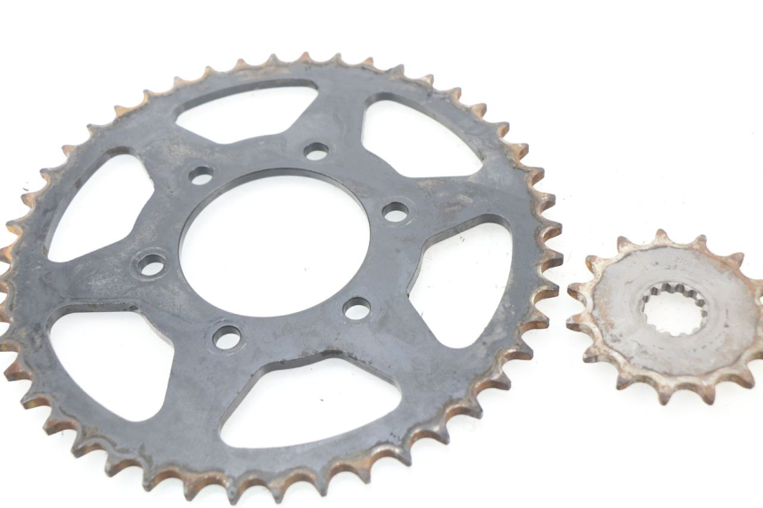 photo de KIT CHAINE KAWASAKI ER-6 ER6 N 650 (2009 - 2011)