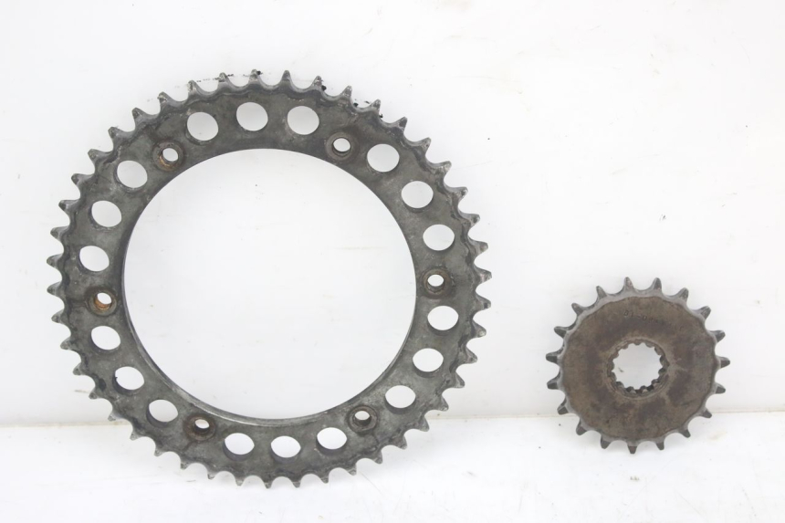 photo de KIT CHAINE TRIUMPH SPRINT ST 955 (1999 - 2001)