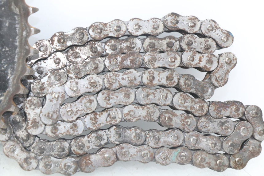 photo de KIT CHAINE APRILIA SRV 850 (2012 - 2017) - Gros plan technique