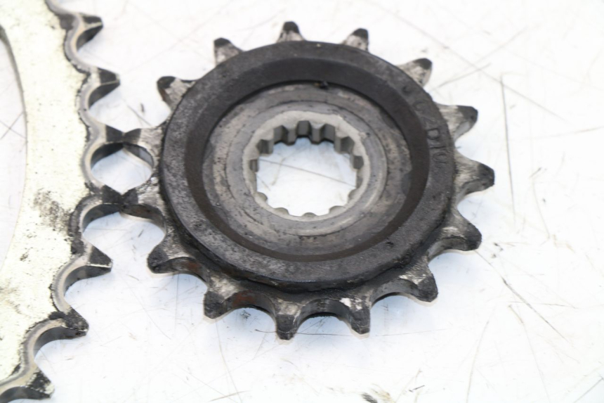 photo de KIT CHAINE SUZUKI SFV GLADIUS 650 (2009 - 2015)