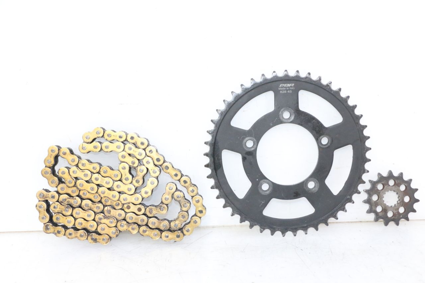 photo de KIT CHAINE SUZUKI SV S 650 (2003 - 2009)