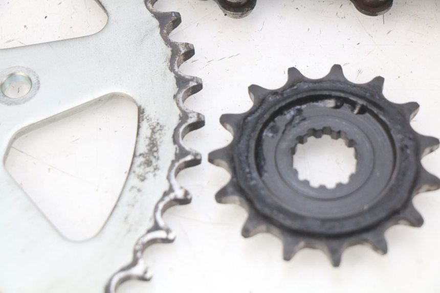 photo de KIT CHAINE KAWASAKI Z 650 (2016 - 2019) - Zoom état d’usage