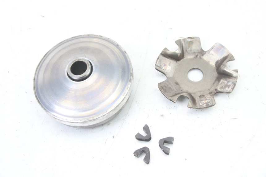 photo de KIT EMBRAYAGE VARIATEUR KYMCO AGILITY 4T 50 (2018 - 2022)