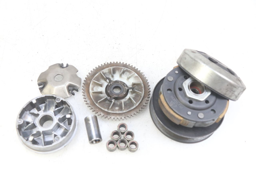 photo de KIT EMBRAYAGE VARIATEUR UNIVERSAL BIKE RETRO 50 (2019 - 2023)