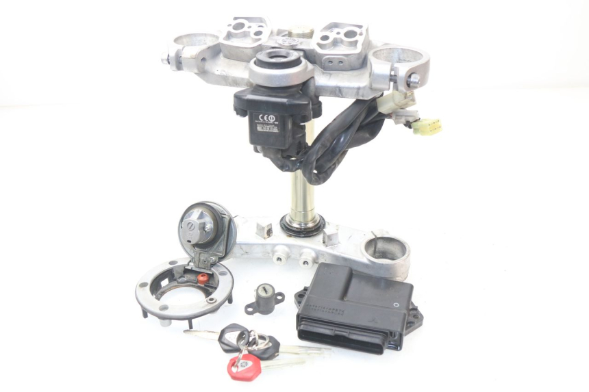 photo de KIT SERRURE CLE CDI NEIMAN YAMAHA FJR ABS 1300 (2006 - 2012)