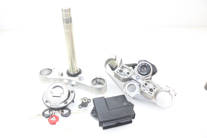 photo de KIT SERRURE CLE CDI NEIMAN YAMAHA FJR ABS 1300 (2006 - 2012)