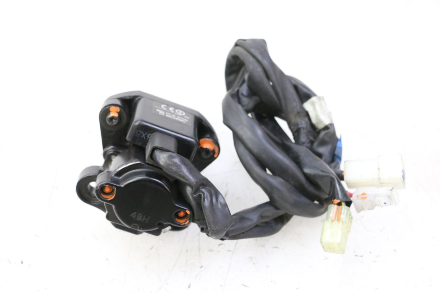 photo de KIT SERRURE CLE CDI NEIMAN YAMAHA FZ6 FAZER S2 600 (2007 - 2011)