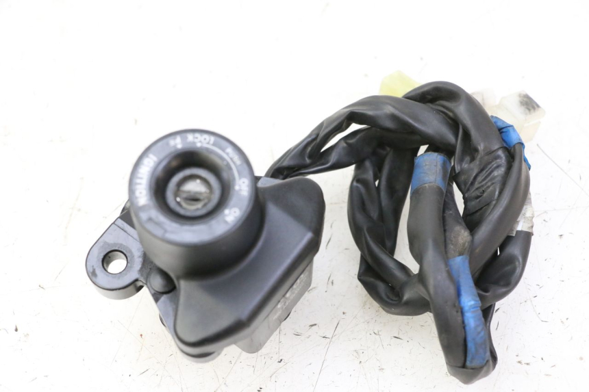 photo de KIT SERRURE CLE CDI NEIMAN YAMAHA FZ6 FAZER S2 600 (2007 - 2011)