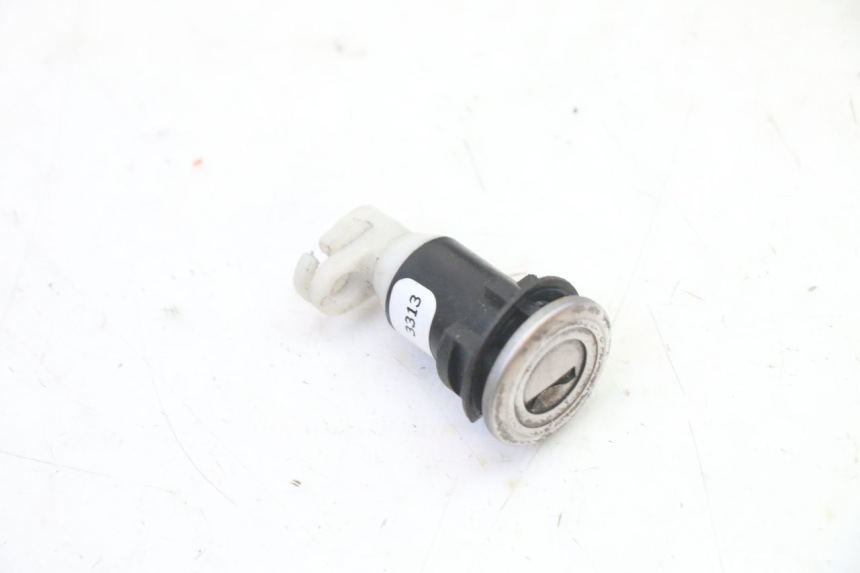 photo de KIT SERRURE CLE CDI NEIMAN BMW G310 R 310 (2016 - 2020)