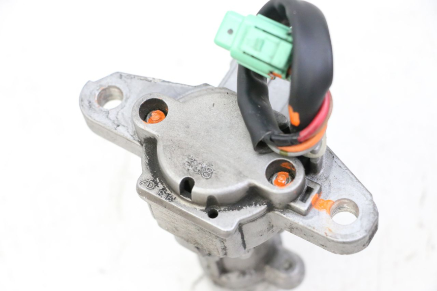 photo de KIT SERRURE CLE CDI NEIMAN SUZUKI GSR 750 (2011 - 2017)