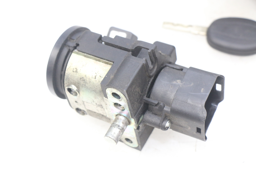 photo de KIT SERRURE CLE CDI NEIMAN PIAGGIO MP3 500 (2014 - 2016)