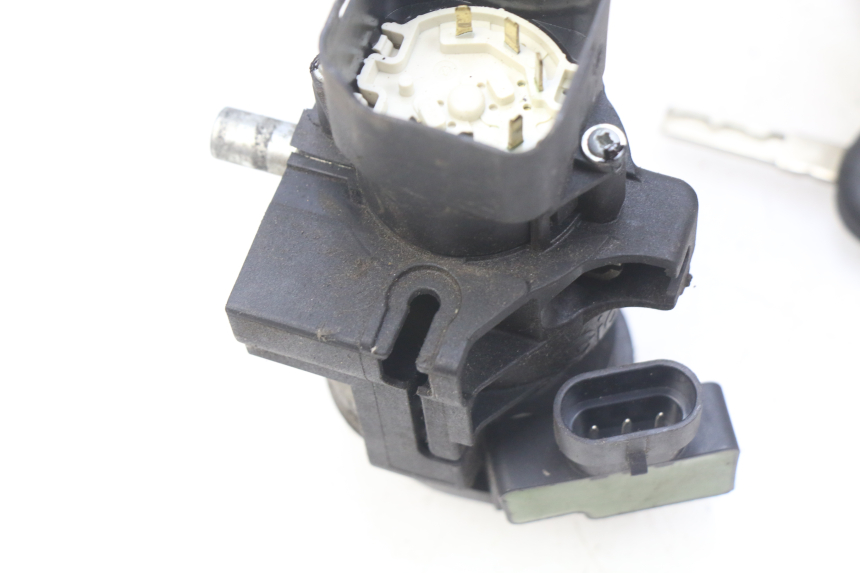 photo de KIT SERRURE CLE CDI NEIMAN PIAGGIO MP3 500 (2014 - 2016)