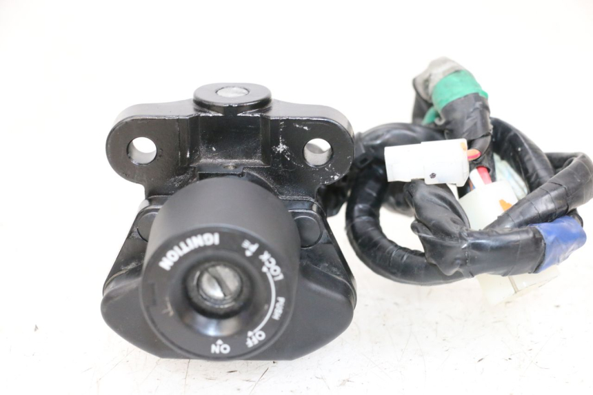 photo de KIT SERRURE CLE CDI NEIMAN YAMAHA MT-07 MT07 ABS 700 (2018 - 2020) - Pièce contrôlée