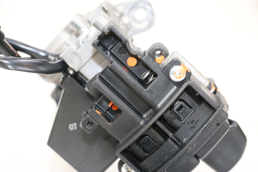 photo de KIT SERRURE CLE CDI NEIMAN YAMAHA NEO'S CORE 1 (2022 - 2026) - Vue d’ensemble