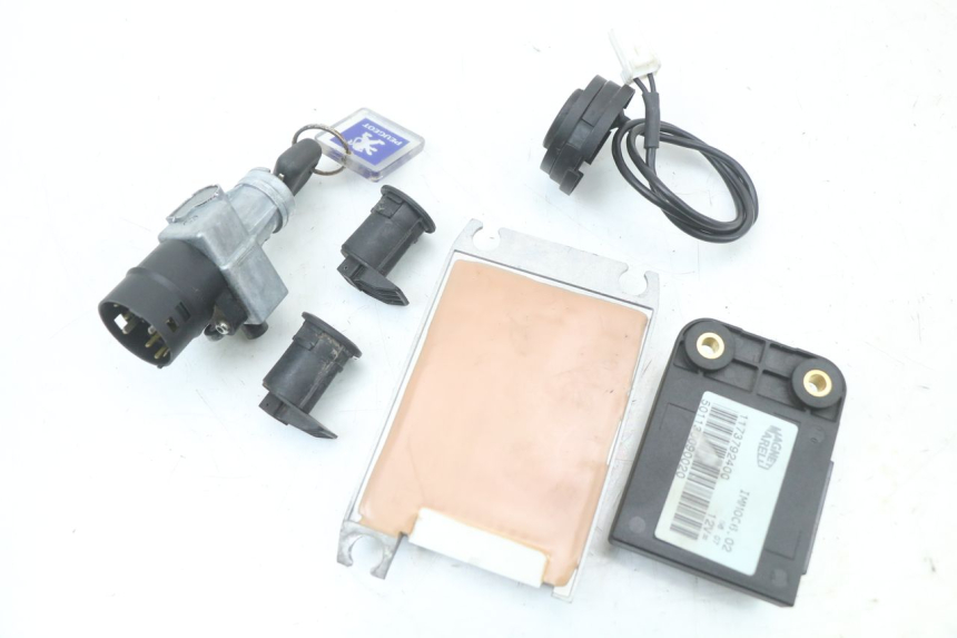 photo de KIT SERRURE CLE CDI NEIMAN PEUGEOT GEOPOLIS RS 125 (2007 - 2009)
