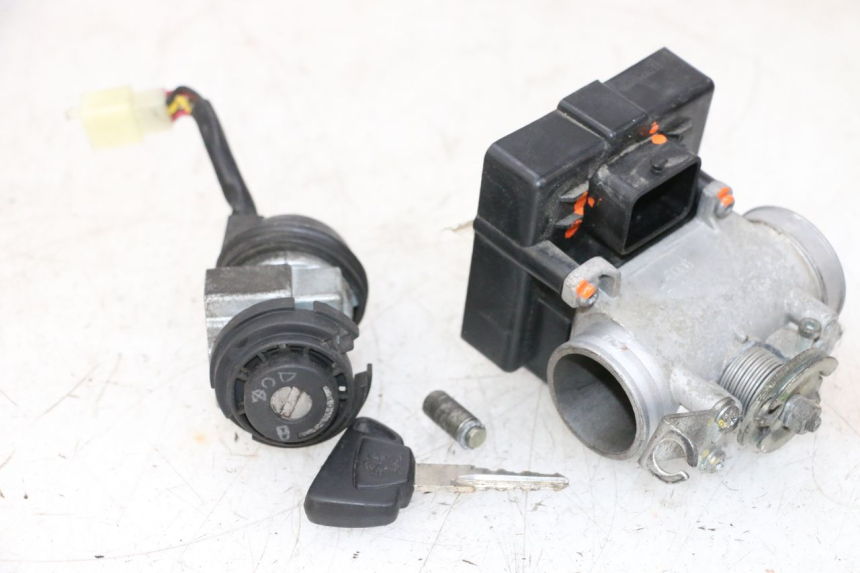 photo de KIT SERRURE CLE CDI NEIMAN PEUGEOT SATELIS 125 (2013 - 2018) - Vue principale