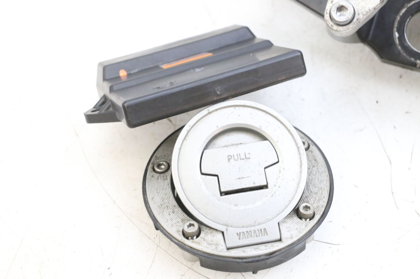 photo de KIT SERRURE CLE CDI NEIMAN YAMAHA TDM ABS 900 (2002 - 2014) - Inspection visuelle